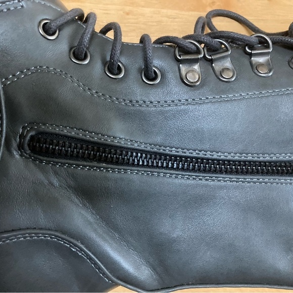 New Torrid Blue Gray Metal Heel & Cap Combat Boots 7W - Picture 5 of 8